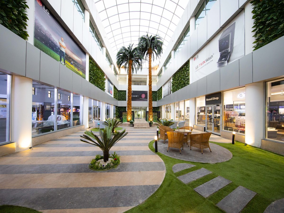 LG Administration Building — After phase, Commercial by ALDesign Structures