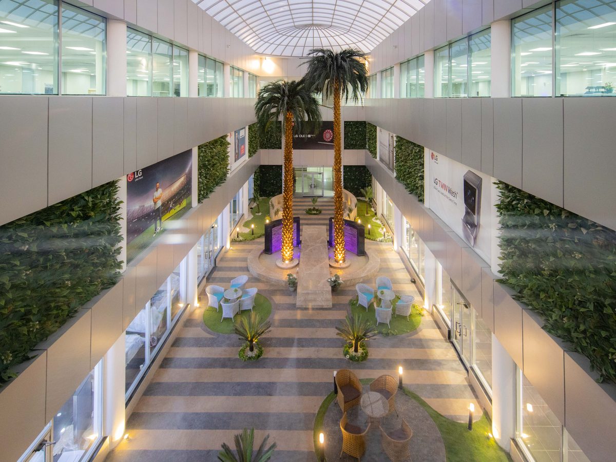 LG Administration Building — After phase, Commercial by ALDesign Structures