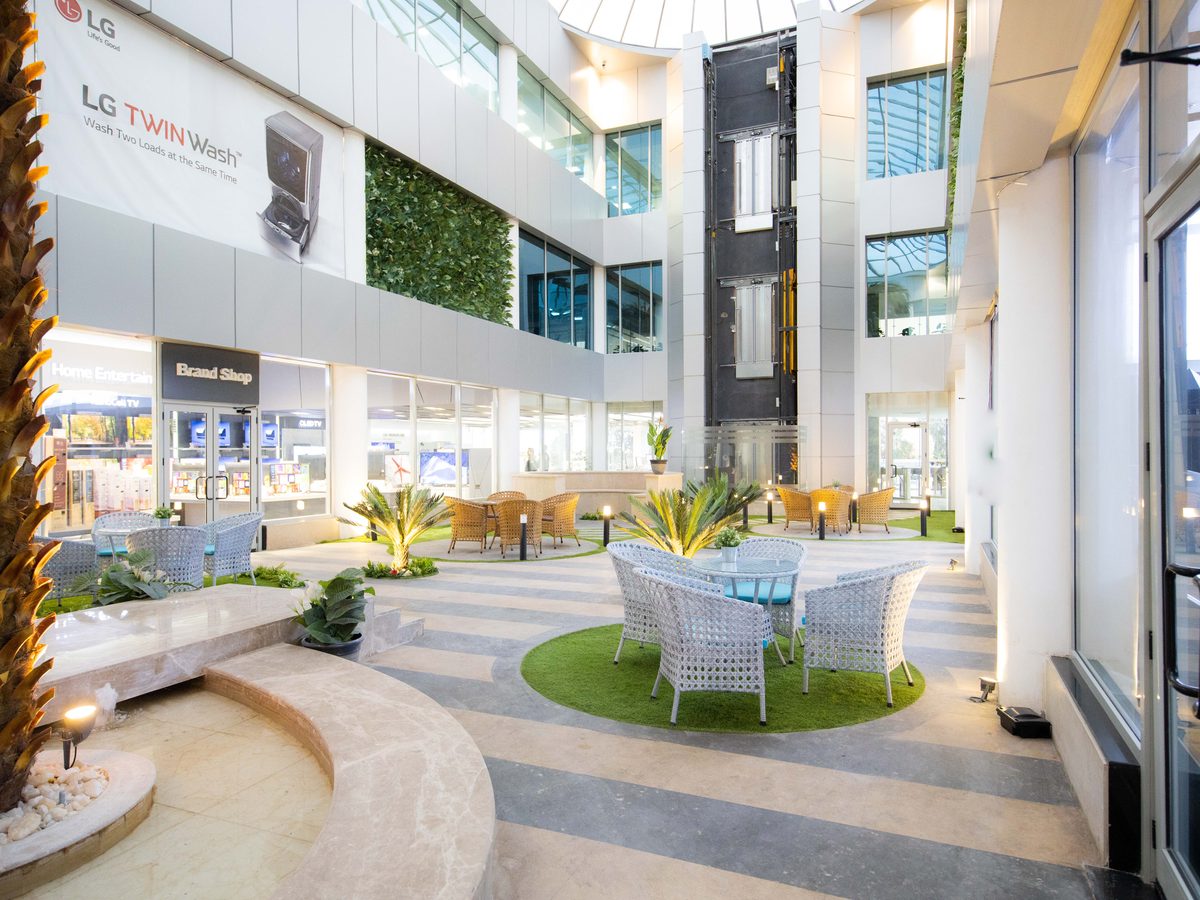 LG Administration Building — After phase, Commercial by ALDesign Structures