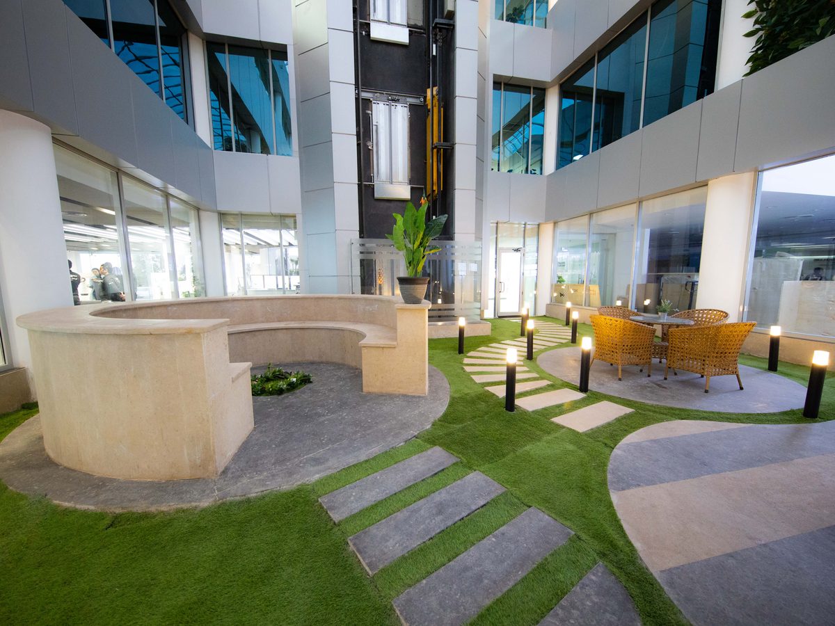 LG Administration Building — After phase, Commercial by ALDesign Structures