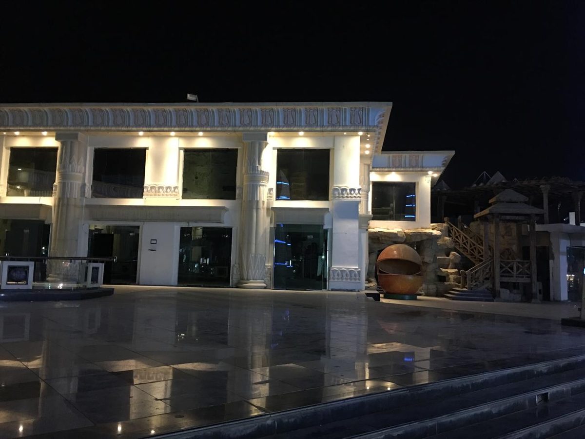 Mall 7, Neama Bay — Commercial work by ALDesign Structures, view 3